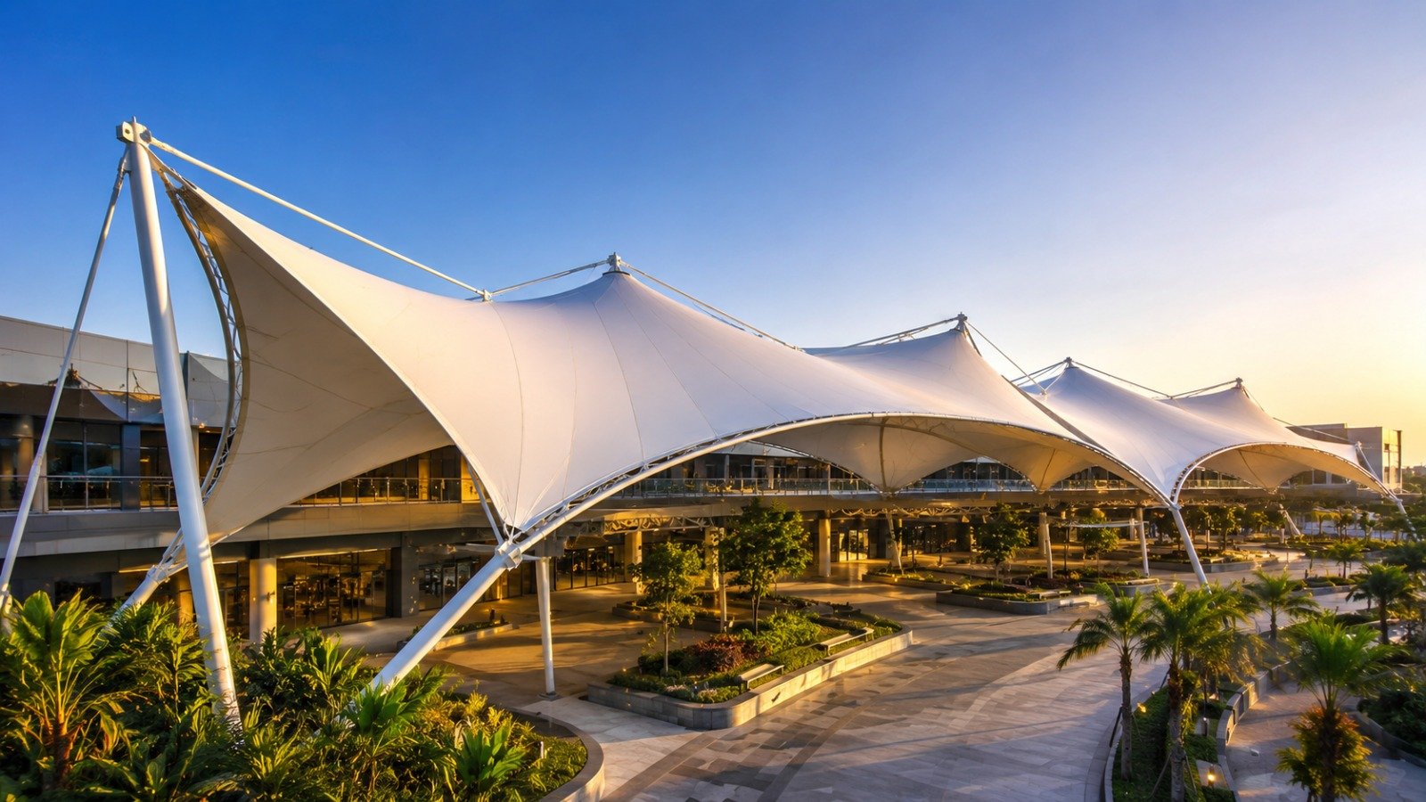 How LUCKY INTERNATIONAL Delivers Premium Tensile Roofing Solutions in India